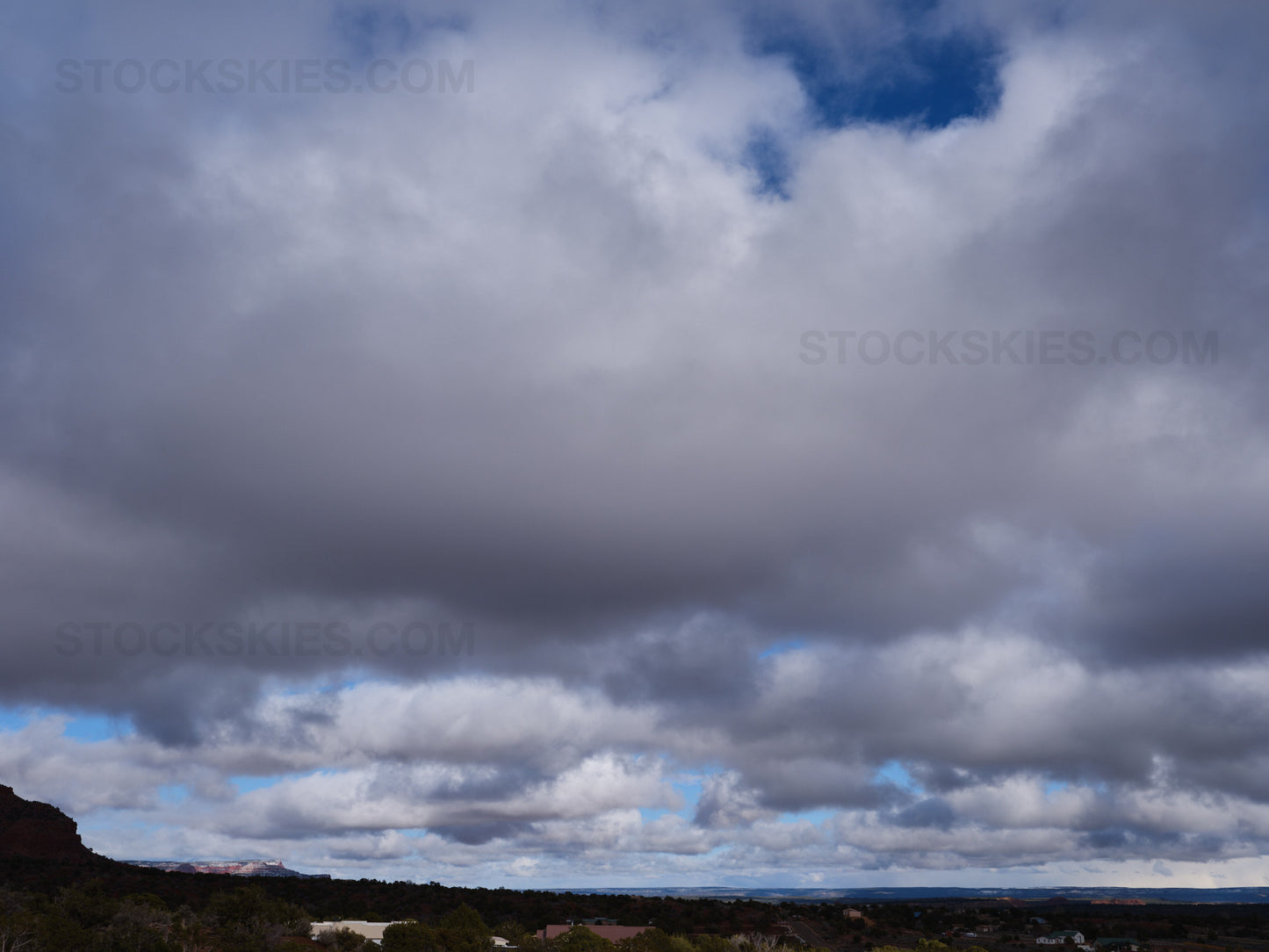 003242 Stock Skies