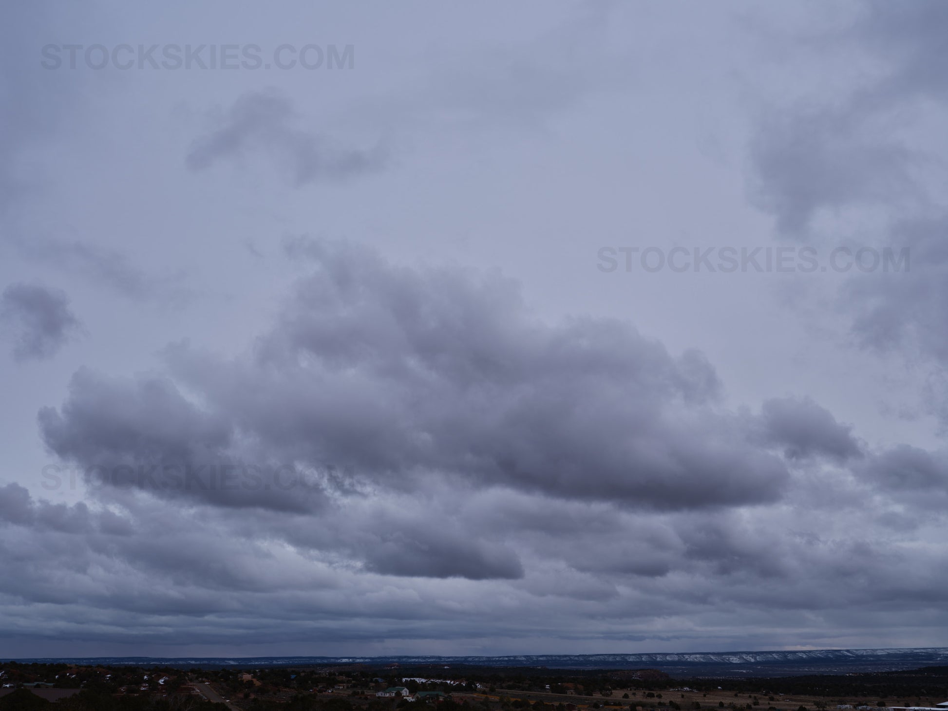 004052 Stock Skies